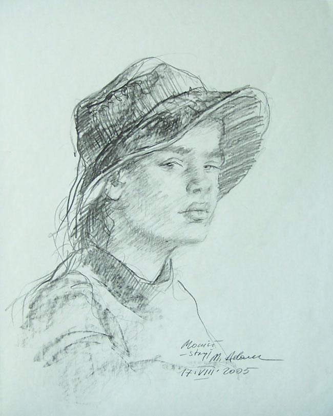 Bratanica Monika w kapeluszu